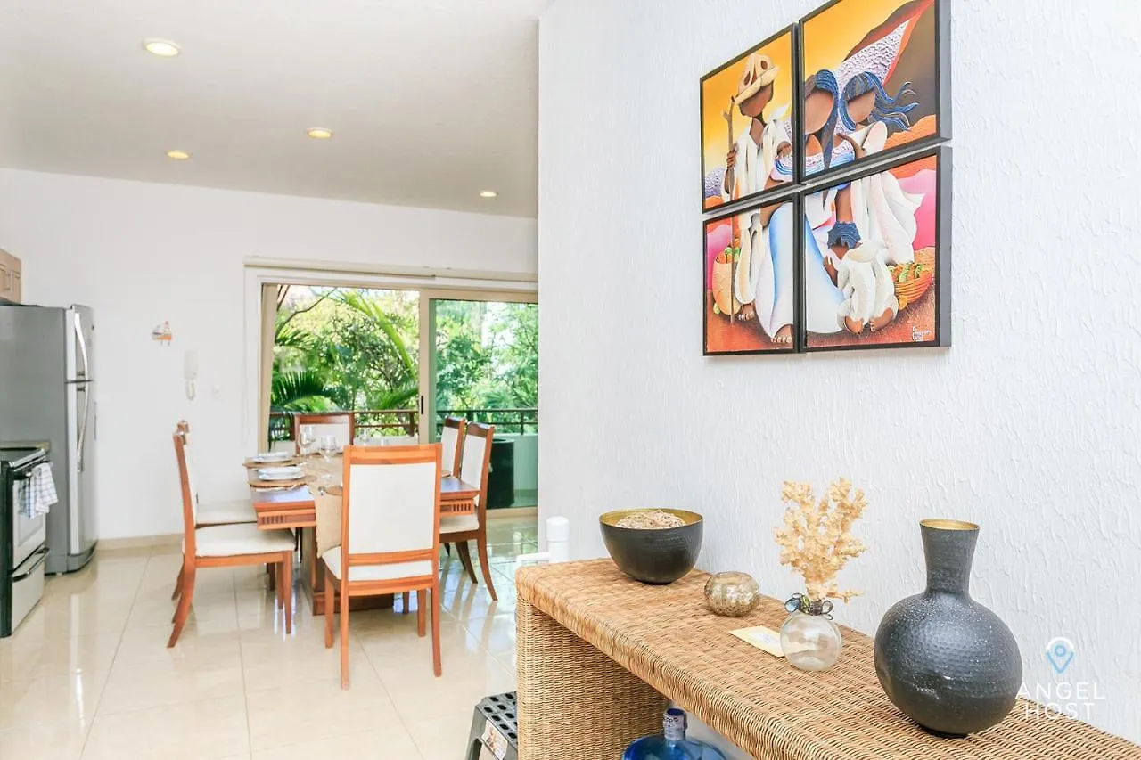 Condos Perfectly Situated Between The Beach & Tulum Town By Stella Rentals 0*,