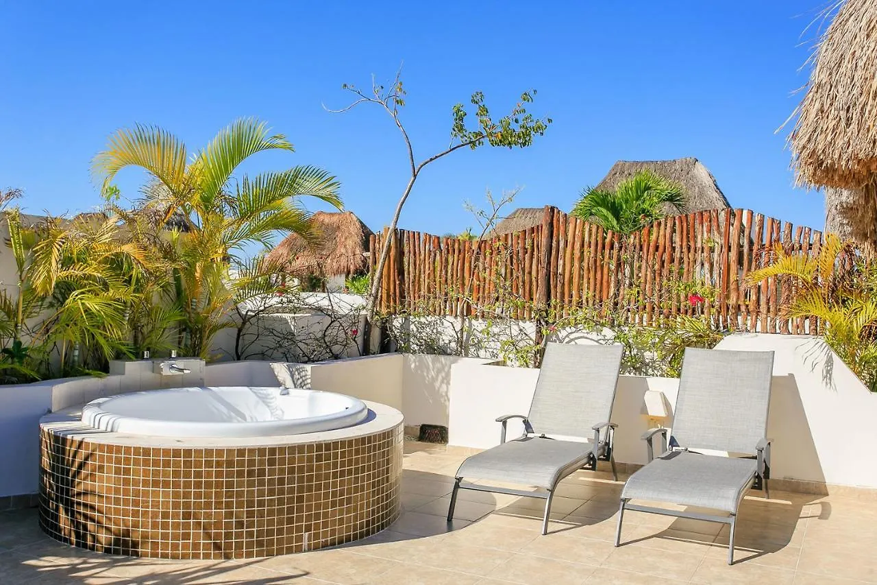 Condos Perfectly Situated Between The Beach & Tulum Town By Stella Rentals
