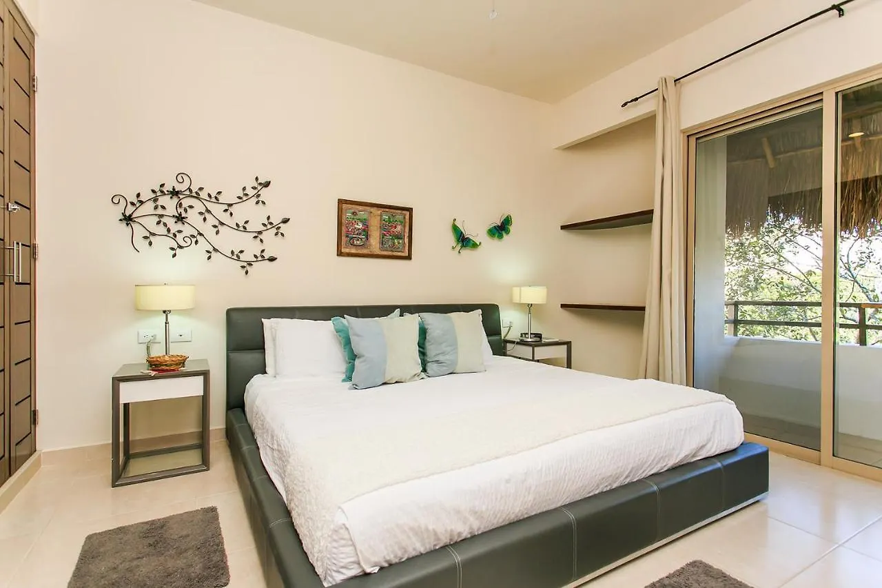 Condos Perfectly Situated Between The Beach & Tulum Town By Stella Rentals 0*,