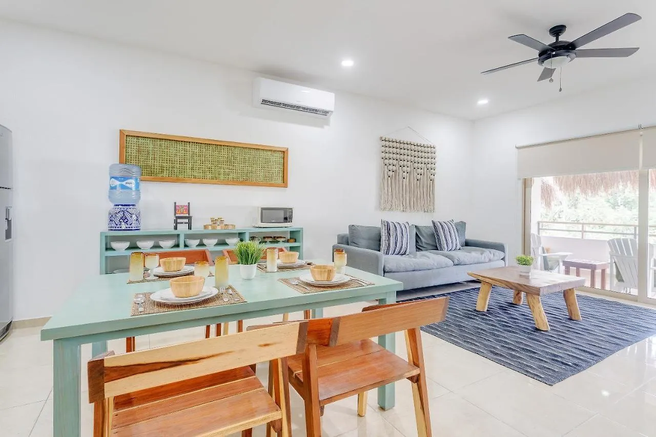 Condos Perfectly Situated Between The Beach & Tulum Town By Stella Rentals 0*,
