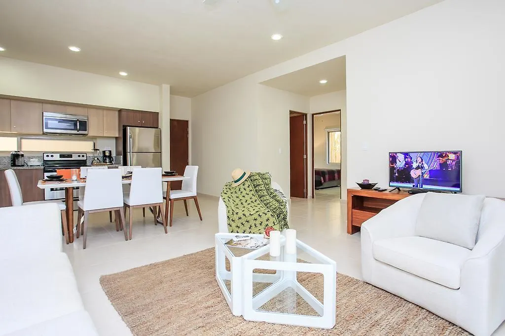 Condos Perfectly Situated Between The Beach & Tulum Town By Stella Rentals Apartment